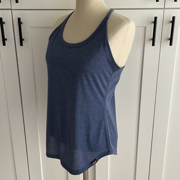 PATAGONIA Capilene Cool Trail Tank Top Medium - Picture 2 of 7